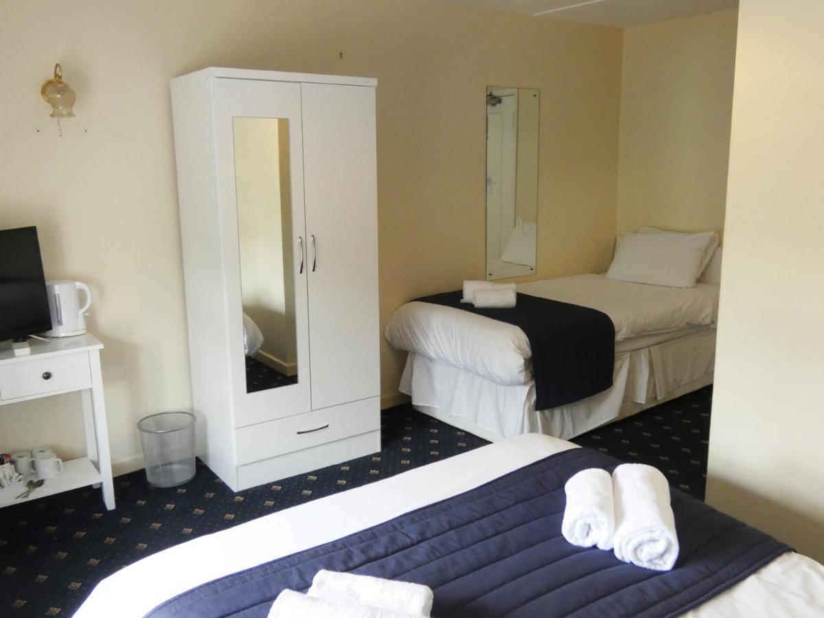 The Riverside Hotel Монмут Екстер'єр фото